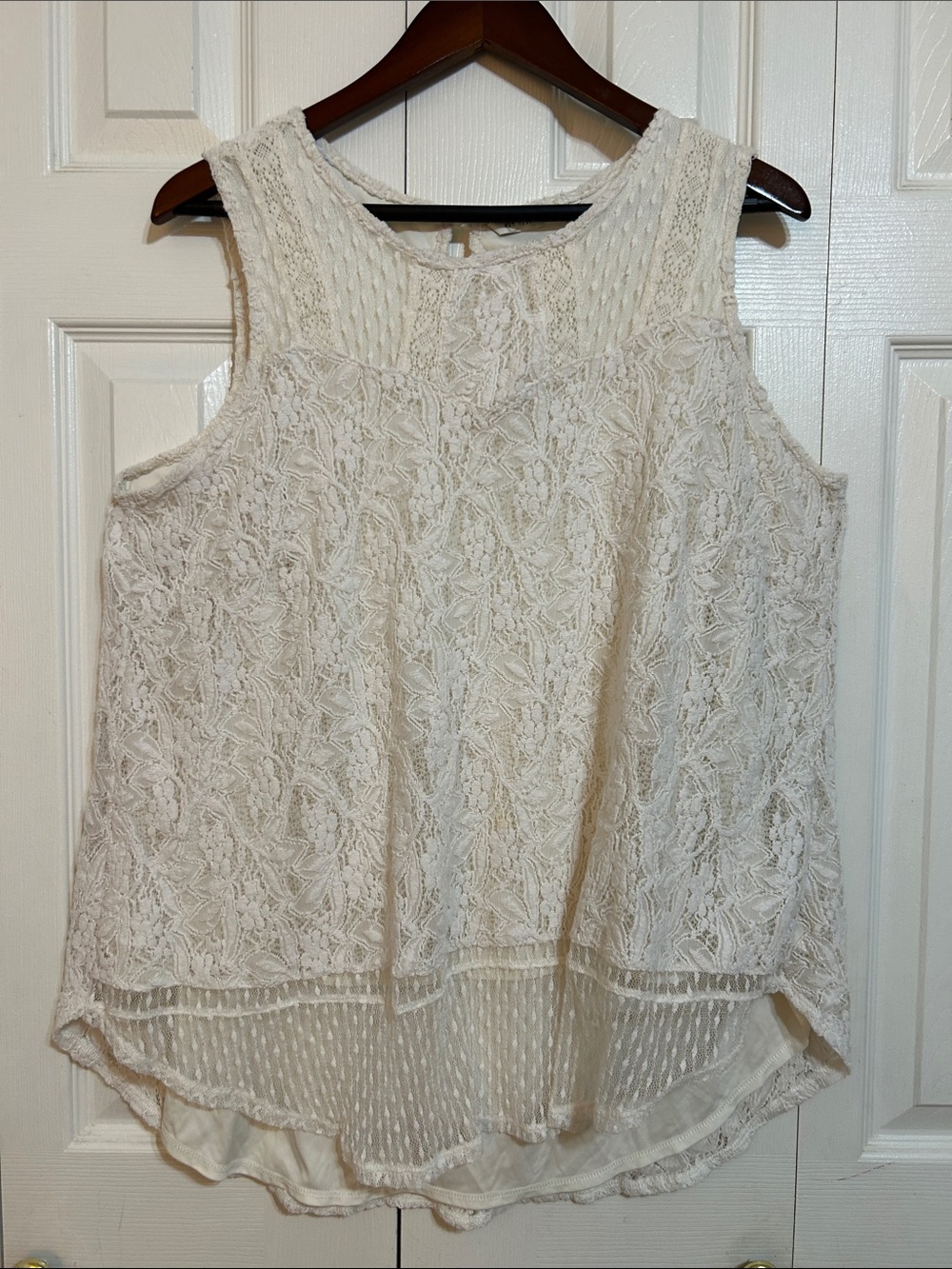 Cato Cream Lace Sleeveless Camisole